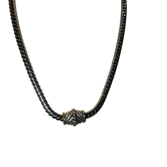 Necklace Silver Gold Tone Magnetic Clasp Braided Chain Textured Center Design - Picture 8 of 8